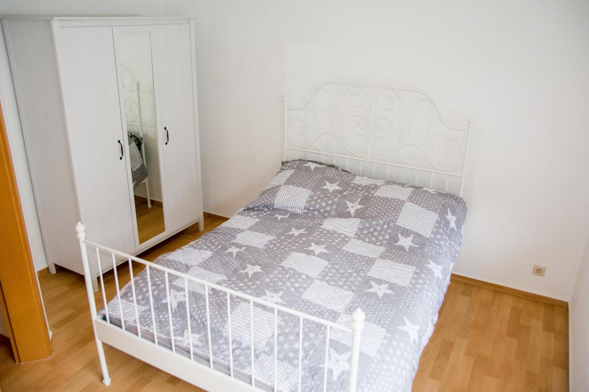 Schoene 2-Raum-Wohnung Im Zentrum Waltershausens Exteriér fotografie