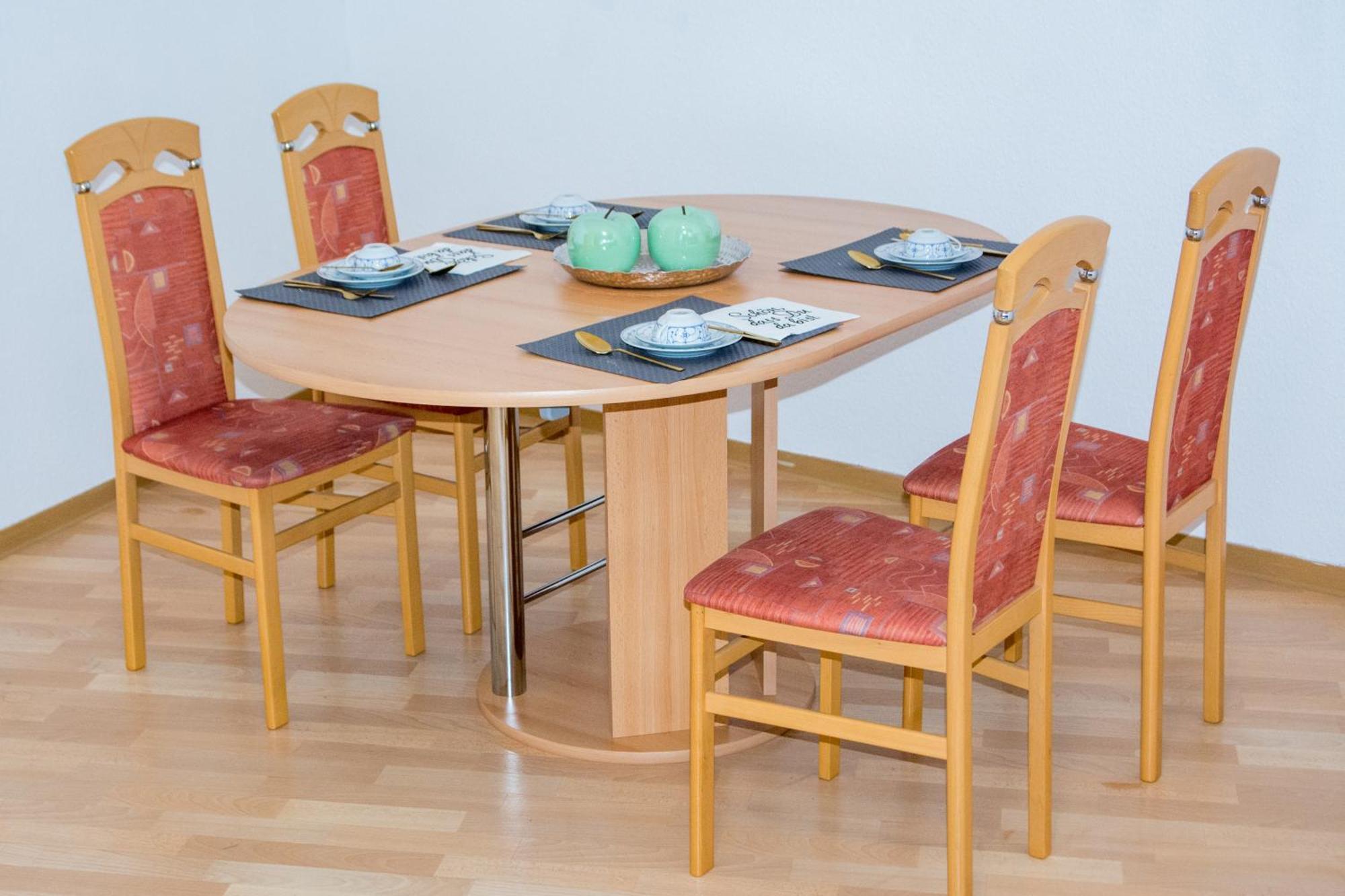 Schoene 2-Raum-Wohnung Im Zentrum Waltershausens Exteriér fotografie